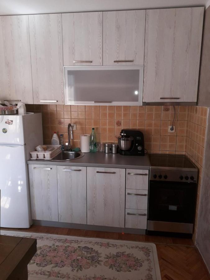 Apartment Stana Petrovazzo Esterno foto