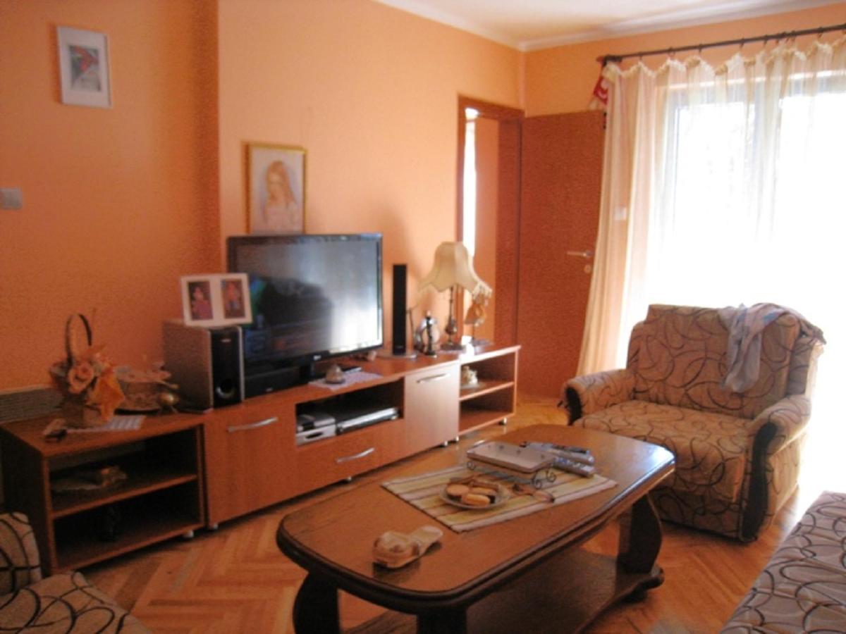 Apartment Stana Petrovazzo Esterno foto