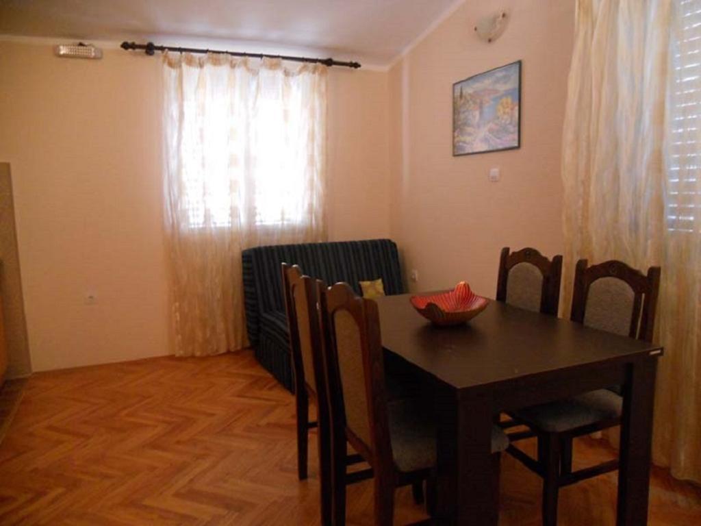 Apartment Stana Petrovazzo Esterno foto