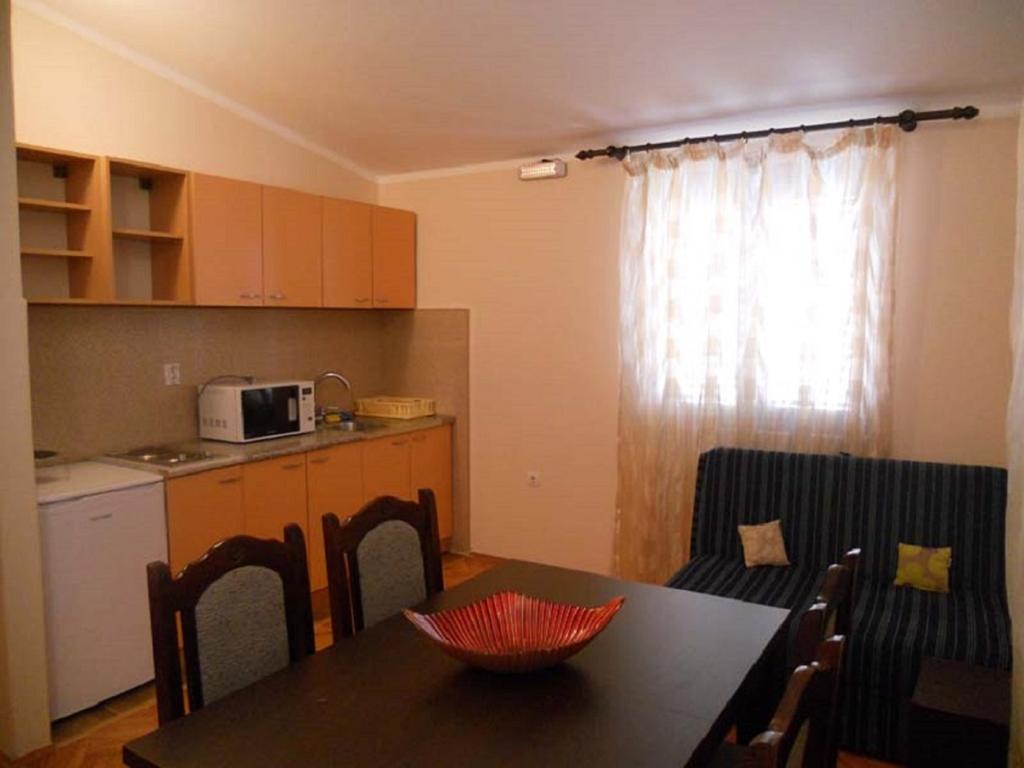 Apartment Stana Petrovazzo Esterno foto