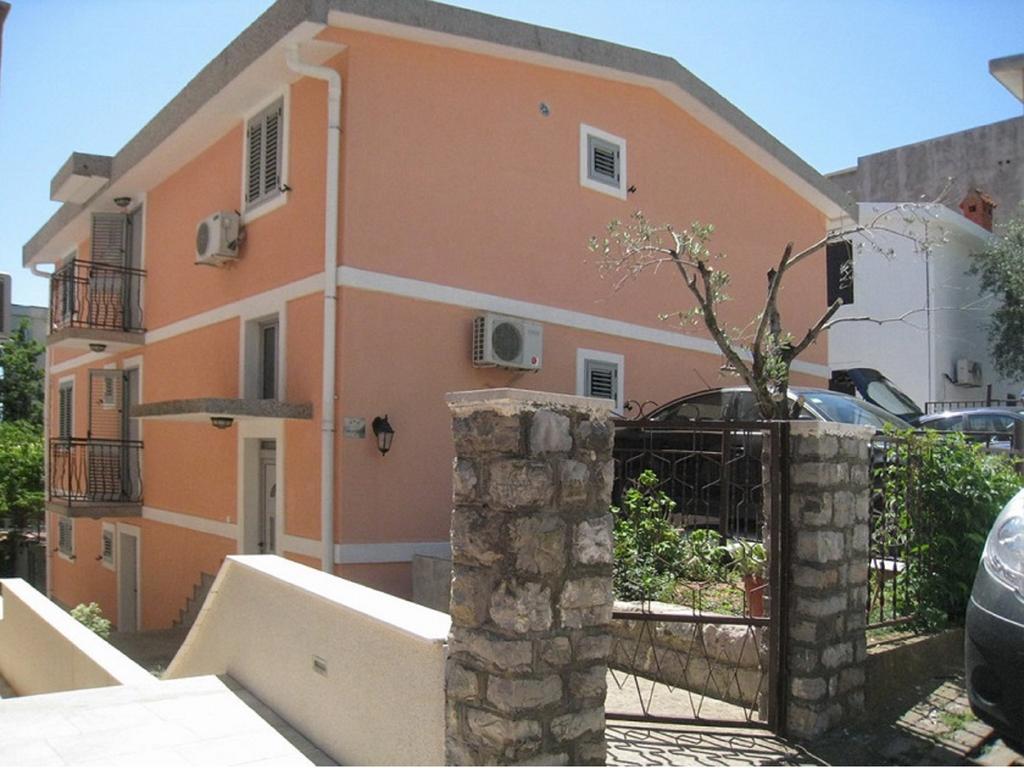 Apartment Stana Petrovazzo Esterno foto