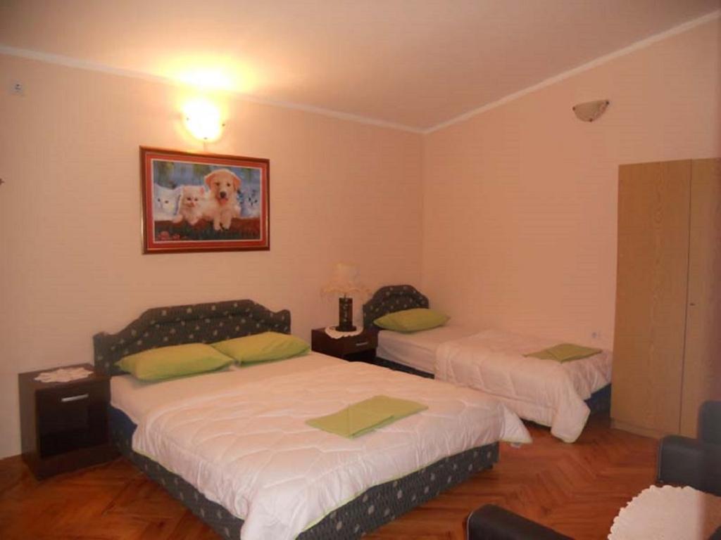 Apartment Stana Petrovazzo Esterno foto