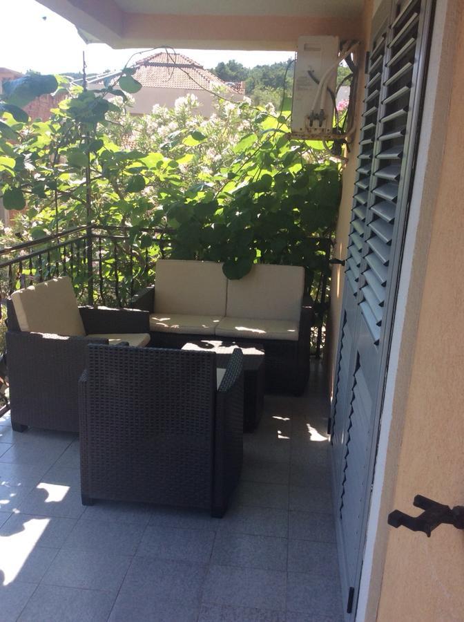 Apartment Stana Petrovazzo Esterno foto